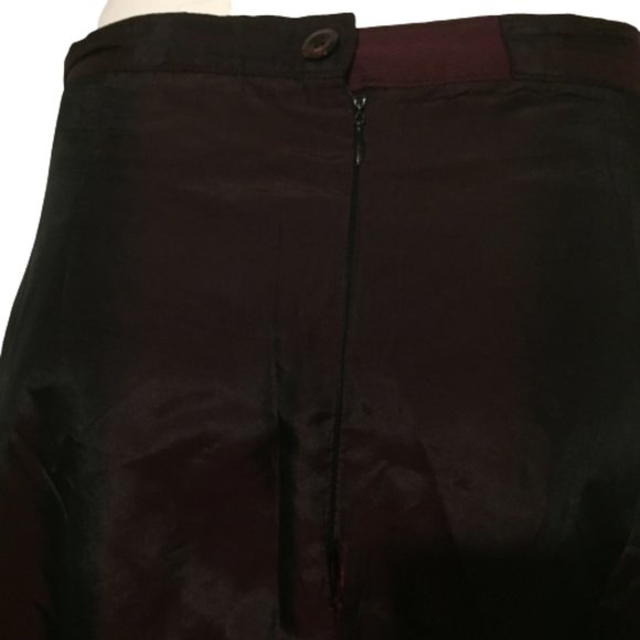 SC Collection Size M-L Burgundy Skirt - Picture 4 of 7